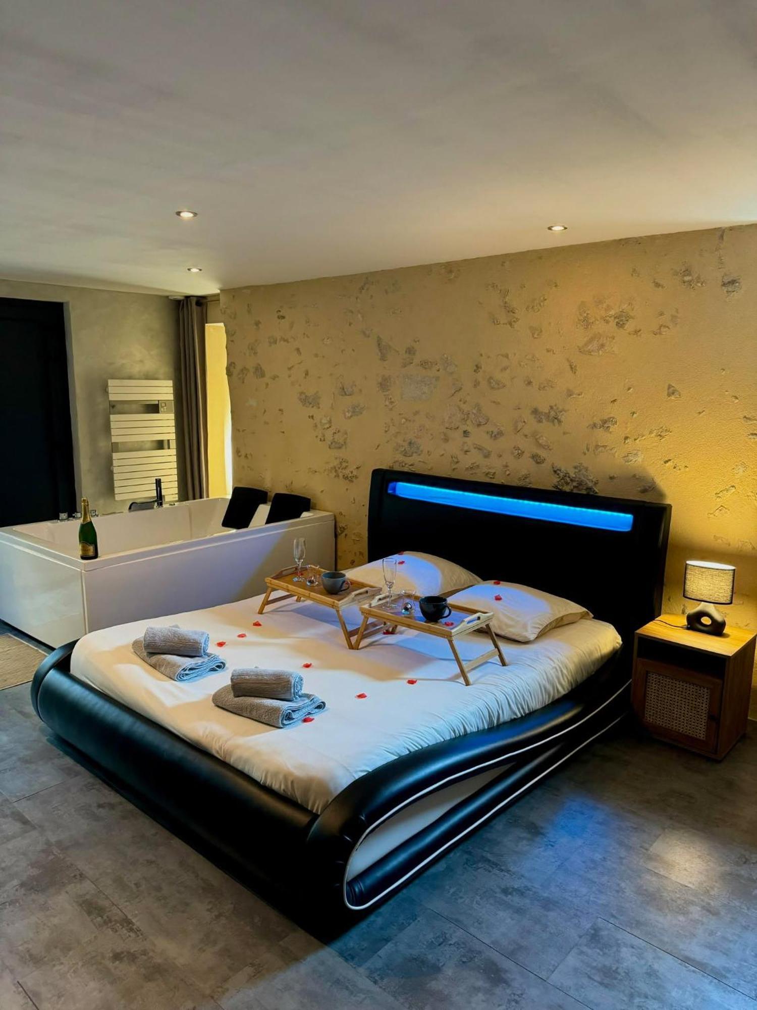 Love Queen Spa Detente Blois Exterior foto